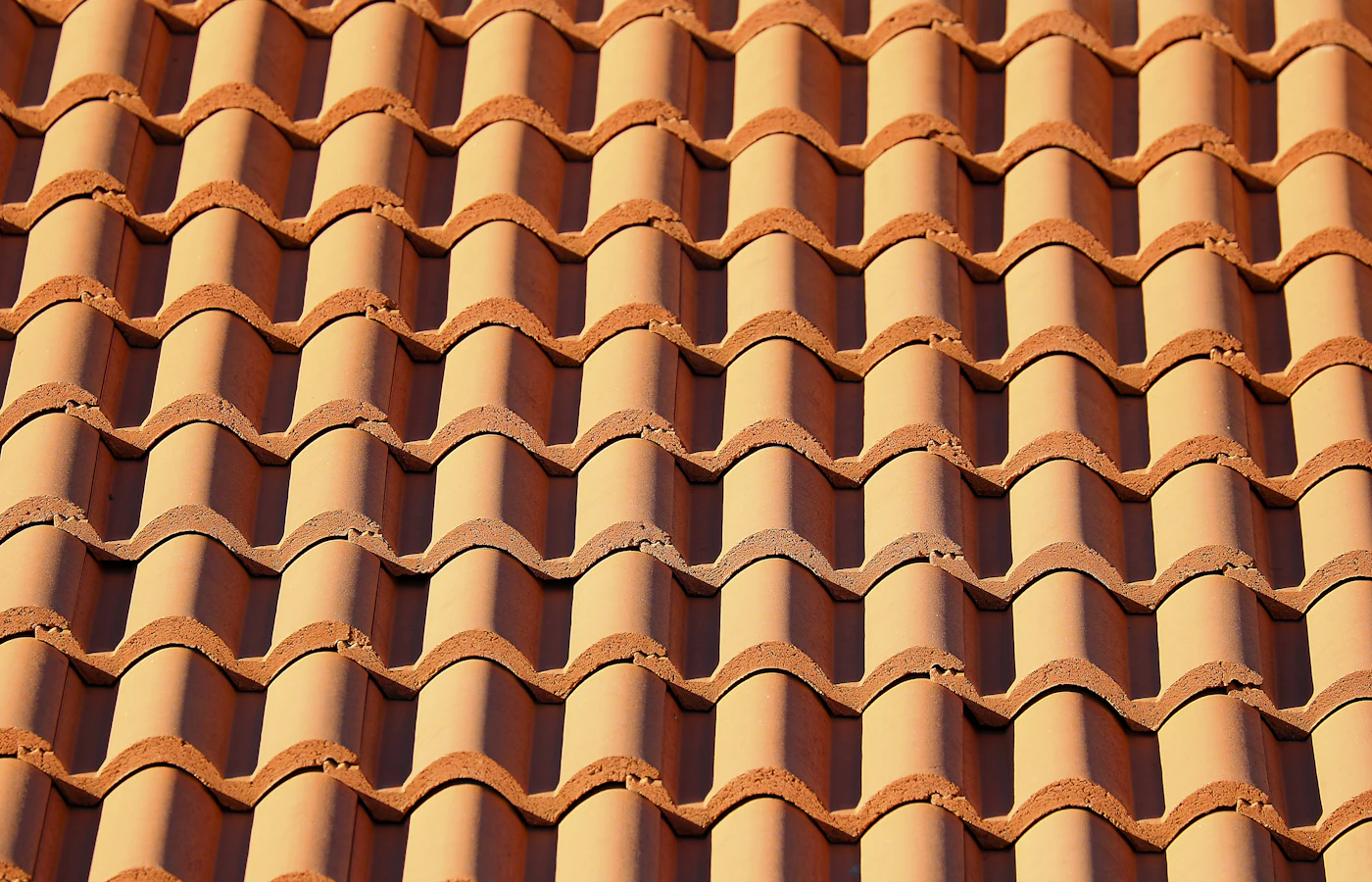 Détail rapproché d'une couverture en tuiles